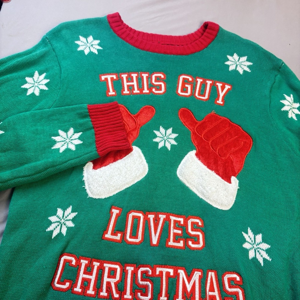 Blizzard Bay‎ Sweater Men's Medium Ugly Sweater This Guy Loves Christmas